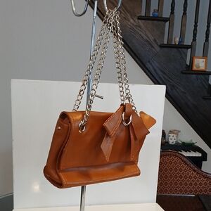 Elegant Tan Leather Chain Shoulder Bag